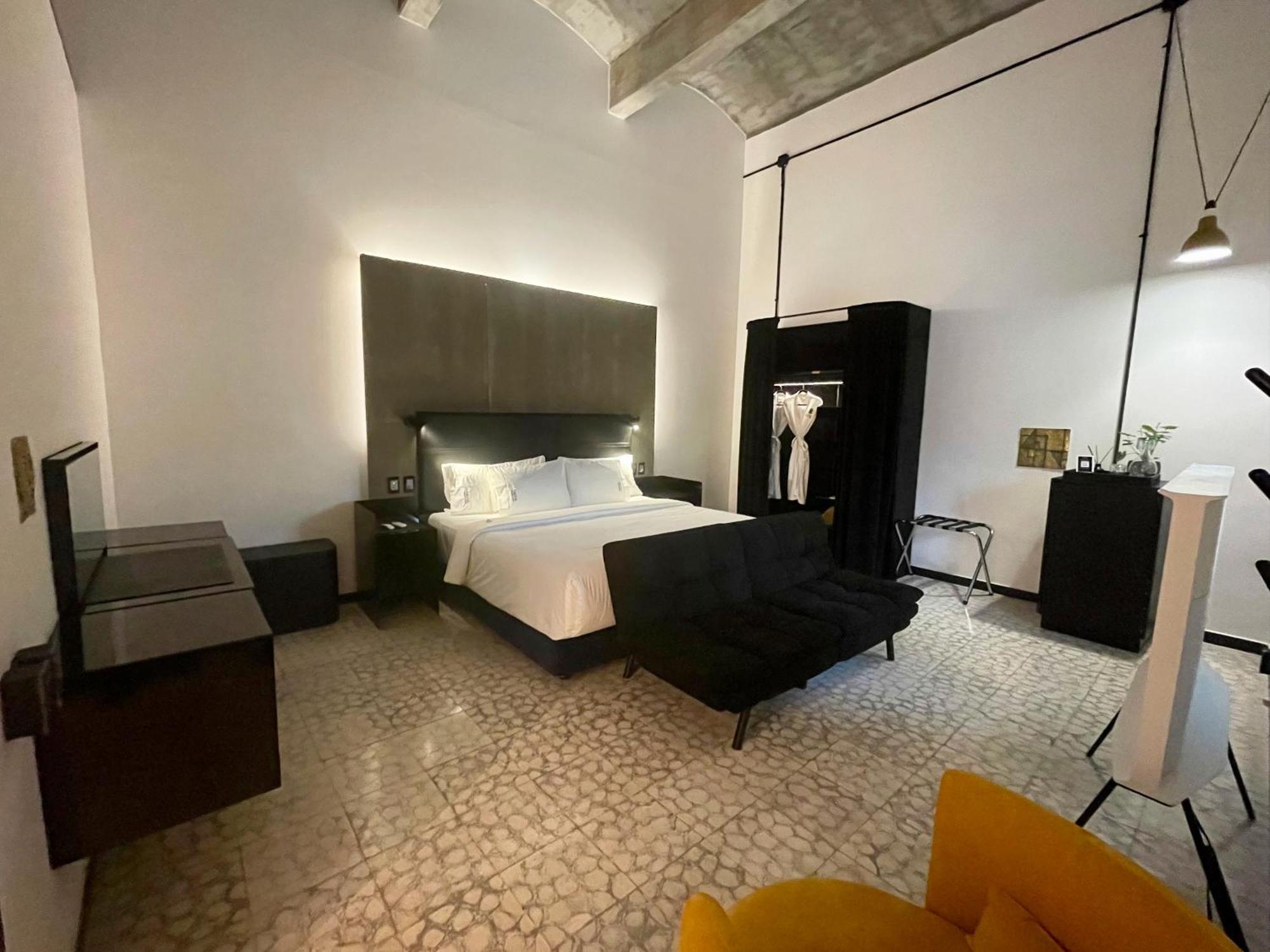 Pug Seal Oaxaca Hotell Rum bild